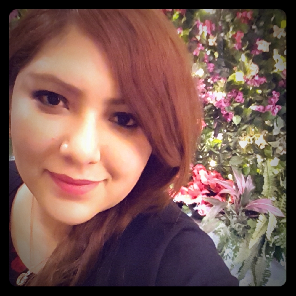 Meet your Posher, Julia's bowtique